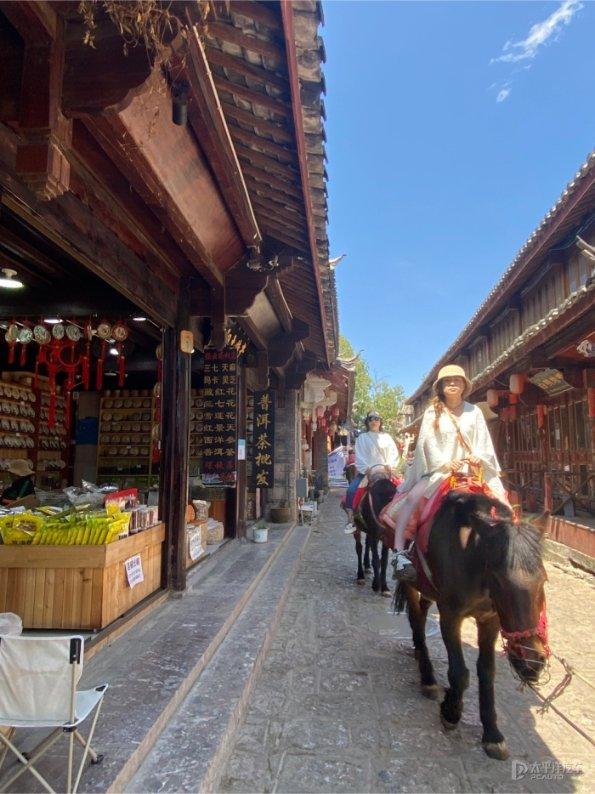 两弹一星元勋邓稼先：逝世已35年，妻子说他祝国泰民安，还在人间